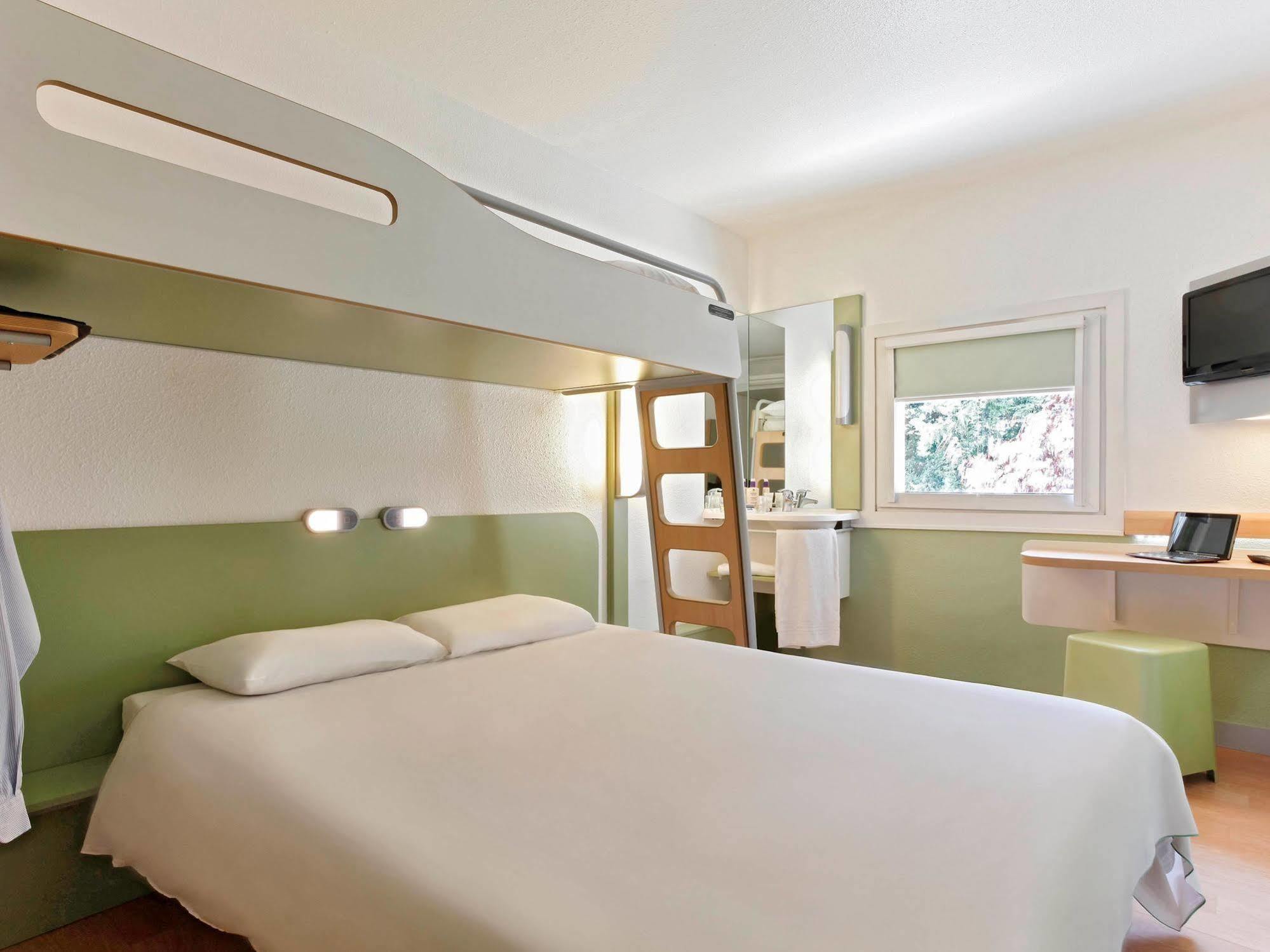 מרויי Ibis Budget Aix En Provence Est Le Canet מראה חיצוני תמונה